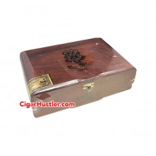 Fuente Fuente OpusX Robusto Cigar - Box of 29 Fuente Fuente OpusX Robusto Cigar - Box of 29
