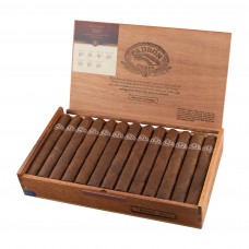 Padron 3000 Natural Robusto Cigar - Box Padron 3000 Natural Robusto Cigar - Box
