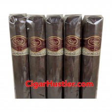 Padron Family Reserve No. 95 Maduro Robusto Gordo Cigar - 5 Pack Padron Family Reserve No. 95 Maduro Robusto Gordo Cigar - 5 Pack