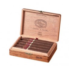 Padron Family Reserve No. 44 Natural Torpedo Cigar - Box Padron Family Reserve No. 44 Natural Torpedo Cigar - Box